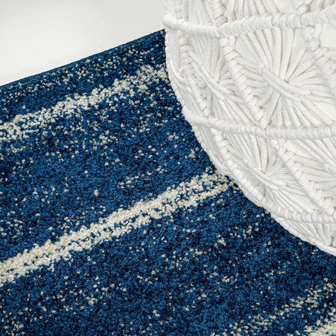 JONATHAN Y Williamsburg Minimalist Stripe Navy/Cream Indoor Area Rug, 5x8, Contemporary, Modern, Easy-Cleaning for Living Room, Bedroom, Kitchen, Pet Friendly, Non-Shedding (MOH201C-5)